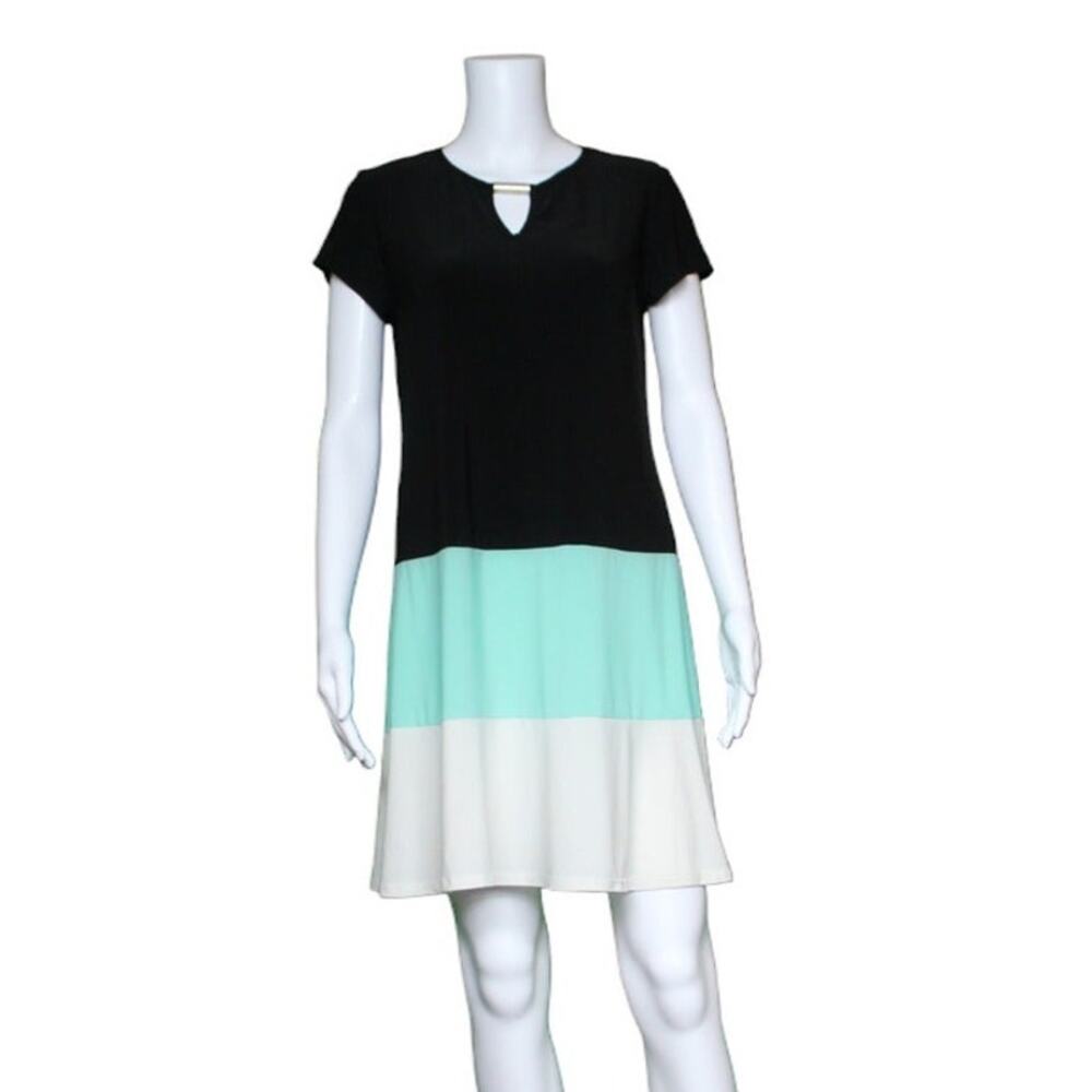 Tiana B. Short Sleeve Dress Women's Size 8